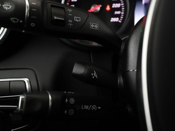 Mercedes GLC C253 2017 Mercedes GLC 350 350e Automat 4Matic AMG Line, zdjęcie 35