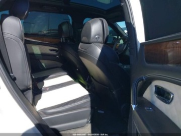 Bentley Bentayga 2018 Bentley Bentayga Signature 2018 6.0 Benzyna 600KM, zdjęcie 12