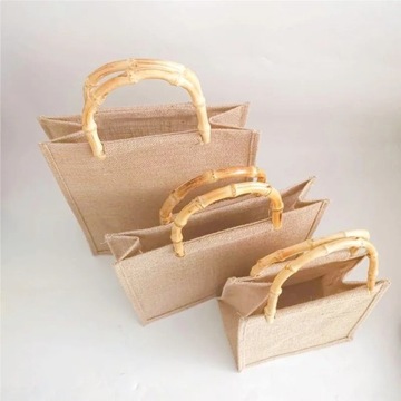 Бежевая сумка для покупок безымянного производителя