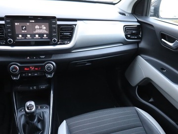 Kia Stonic Crossover 1.0 T-GDI 120KM 2020 Kia Stonic 1.0 T-GDI, Salon Polska, Serwis ASO, zdjęcie 7