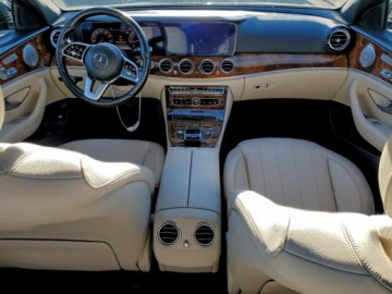 Mercedes Klasa E W213 2020 Mercedes-Benz Klasa E 350 2020 2.0 Benzyna 255KM, zdjęcie 8