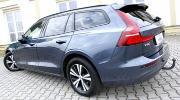 Volvo V60 II  Kombi 2.0 D3 150KM 2019 Volvo V60 Led/Navi/6 Biegów/Parktronic/ Serwis/, zdjęcie 26