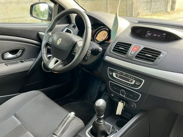 Renault Megane III Coupe 1.6 16v 110KM 2009 Renault Megane Coupe 1.6 Dynamique Opłacony, zdjęcie 7