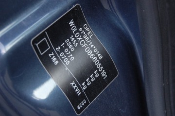 Opel Corsa C 1.2 Twinport ECOTEC 80KM 2006 Corsa C Lift 1.2 Tylko 106Tkm Klimatronic Skórzana Kierownica Alu El.Szyby, zdjęcie 24