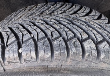 Skoda Yeti 2014 Skoda Yeti auto jak nowebogata wersjanaviklimatronikalu17 1.2 Benzyna, zdjęcie 37