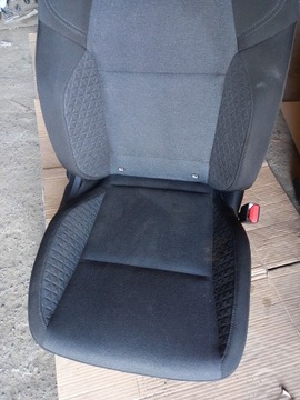 CLIO V 1.5BDCI SEDADLO PRAVÝ AIRBAG KPL.