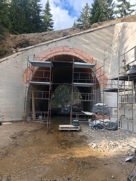 Комплект строительных лесов Варшава из 24 рам