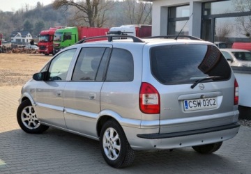 Opel Zafira A 1.6 16V 101KM 2004 Opel Zafira 1,6 Benzyna Klima 7-osob 1.6 Benzyna 100KM, zdjęcie 3