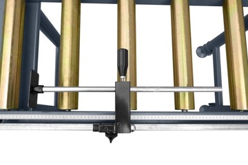 РОЛИКОВЫЙ ПОДАЮЩИЙ УСТРОЙСТВО CORMAK 3 м С РОЛИКОВЫМ ИЗМЕРЕНИЕМ