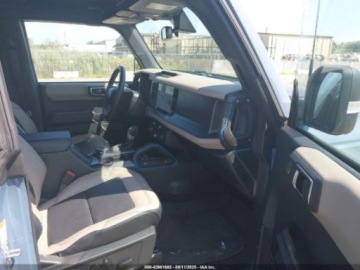 Ford 2024 Ford Bronco Wildtrak 2.7 Benzyna 315KM, zdjęcie 9