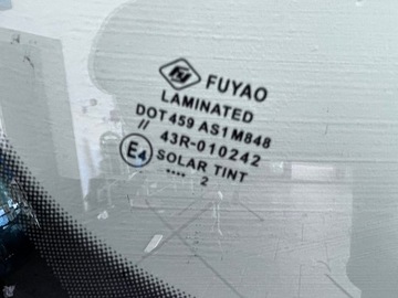 AUDI A5 CABRIO 2011- SKLO (OKNO) PŘEDNÍ SENSOR NOVÁ