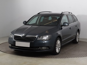 Skoda Superb II Outdoor 2.0 TDI CR DPF 170KM 2014 Skoda Superb 2.0 TDI, 167 KM, Navi, Klima, zdjęcie 1