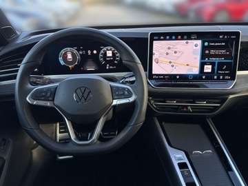 Volkswagen Passat B9 2024 Volkswagen Passat R-Line Matrix DCC Tempomat ACC Masaz Pakiety FV23, zdjęcie 14