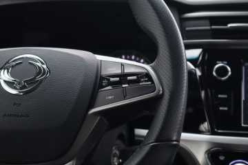  SsangYong Korando 1.5 T-GDI, Salon Polska, zdjęcie 17