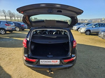 Kia Sportage III SUV 2.0 DOHC 163KM 2011 Kia Sportage 2.0 163 klimatronik, parktronik, zdjęcie 16