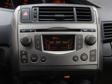 Toyota Verso Minivan 2.0 D-4D 126KM 2009 Toyota Verso 2.0 D-4D, Klima, Tempomat, zdjęcie 11