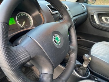 Skoda Fabia II Kombi 1.4 i 16V 85KM 2009 Skoda Fabia Skoda Fabia 1.4 MPI 5- Drzwi Klimatyzacja Bez Korozji Full Ser, zdjęcie 28