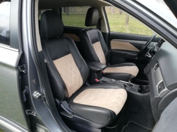 Mitsubishi Outlander III SUV Facelifting 2015 2.0 MIVEC 150KM 2016 Mitsubishi Outlander III 2.0 Intense+//4WD//Aut.//LPG//7-os, zdjęcie 32