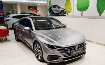 Volkswagen Arteon Fastback 2.0 TSI 272KM 2019 Volkswagen Arteon 2.0 TSI 4Motion R-Line DSG 2.0 Benzyna 272KM, zdjęcie 3