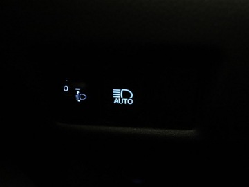 Toyota C-HR I Crossover Facelifting 2.0 Hybrid Dynamic Force 184KM 2020 Toyota C-HR 184KM kamera grzane fotele ACC, zdjęcie 33