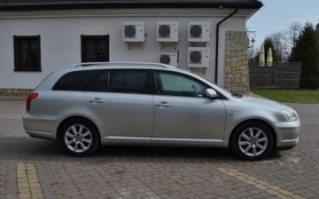 Toyota Avensis II 2003 Toyota Avensis 1.8 BenzynaLPG, Salon PL, ISOFIX, Klima 2-strefowa, Dobrze, zdjęcie 14