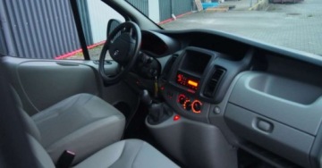 Opel Vivaro A Combi L1 2.0 CDTI 115KM 2011 Opel Vivaro L2H1 Jedyne 100 Tys.Km 1 Wlasciciel - Osoba Prywatna 2.0, zdjęcie 4