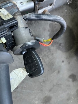 STACYJKA TRAFIC VIVARO 2006-2014 2,0 DCI