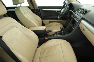 Seat Exeo Sedan 2.0 TDI 120KM 2011 Seat Exeo 2.0 TDI, Xenon, Klima, Klimatronic, zdjęcie 6