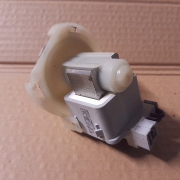 GRUNDIG GNU 11025X - Pompa wypustowa wody brudnej