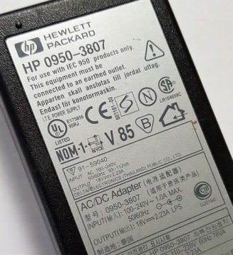 ОРИГИНАЛЬНЫЙ БЛОК ПИТАНИЯ HP 18 В 2,23 А 0950-3807