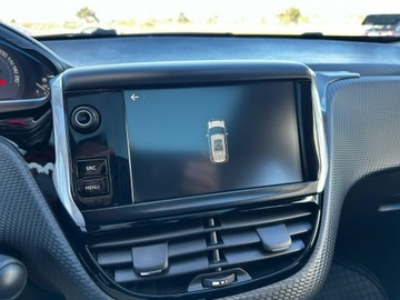 Peugeot 2008 I SUV Facelifting 1.2 PureTech 110KM 2018 Peugeot 2008 SalonPL Panorama Półskóra Navi, zdjęcie 27