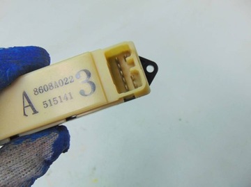 MITSUBISHI GRANDIS 05R PŘEPÍNAČ OKNO PRAVÝ