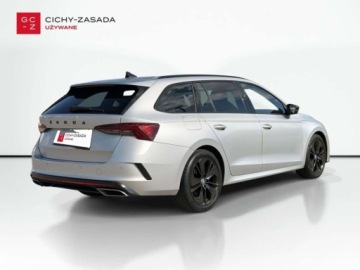 Skoda Octavia IV RS Kombi 2.0 TDI SCR 200KM 2022 Skoda Octavia RS, Keyless, Hak, Matrix, Head-Up, Asystenci 2.0 Diesel 200KM, zdjęcie 4