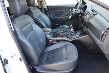 Kia Sportage III SUV 2.0 CRDi 184KM 2011 Kia Sportage 2.0 CRDi, Salon Polska, 181 KM, zdjęcie 8