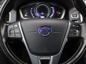 Volvo XC60 I SUV Facelifting 2.0 D3 DRIVE-E 150KM 2015 Volvo XC60 D3, Skóra, Navi, Klima, Klimatronic, zdjęcie 16