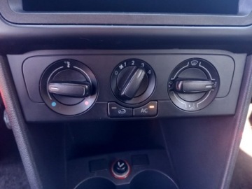 Volkswagen Polo V 2012 Volkswagen Polo VW POLO 1200 benzyna zarejestrowany w kraju 1.2 Benzyna, zdjęcie 27