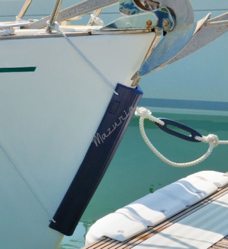 ЗАЩИТА НА НОСУ ЯХТЫ 60x14 СМ, ЧЕРНЫЙ