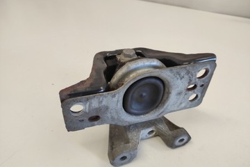 HLAVA LEVÝ STRANY NISSAN NOTE (E11 NE11) 820014431 1.4L GASOLINE 65KW