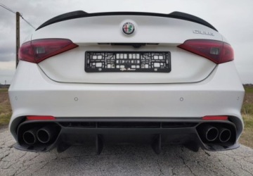 Alfa Romeo Giulia II Sedan 2.9 V6 510KM 2017 Alfa Romeo Giulia Alfa Romeo Giulia 2.9 V6 Bi-Turbo AT8 Quadrifoglio 2.9, zdjęcie 23