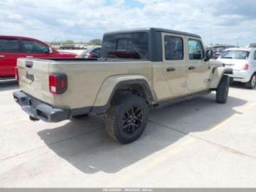 Jeep Gladiator 2022 Jeep Gladiator Altitude 2022 3.6l 3.6 Benzyna 285KM, zdjęcie 5