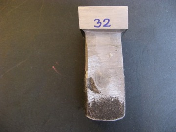 40. Nóż do dłutowania rowków wpustowych 32 mm