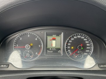 Volkswagen Caravelle T5 Caravelle Facelifting długi rozstaw osi 2.0 BiTDI 180KM 2014 Volkswagen Multivan 4Motion Automat El. Drzwi HAK, zdjęcie 7