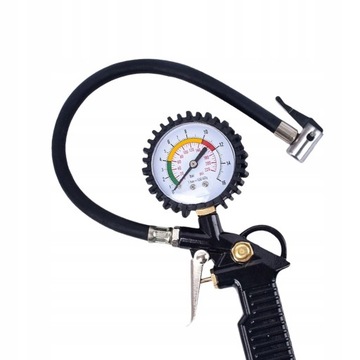 Универсальный манометр для автомобильных шин.