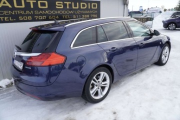 Opel Insignia I Sports Tourer 2.0 CDTI ECOTEC 160KM 2010 Opel Insignia Duza-Navi XenonLED Parktronic Tempomat Multifunkcja Klimatro, zdjęcie 3