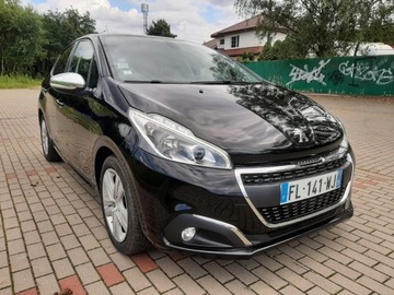 Peugeot 208 I Hatchback 5d Facelifting 1.2 PureTech 82KM 2019 PEUGEOT 208 (CA_, CC_) 1.2 82 KM, zdjęcie 2