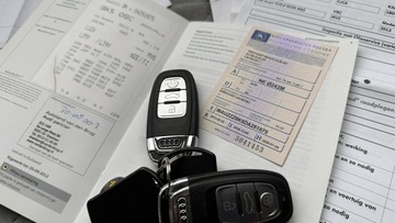 Audi A4 B8 Avant Facelifting 2.0 TDI 143KM 2013 Audi A4 Avant 2.0 Diesel Moc 143KM Zarejestrowany, zdjęcie 32