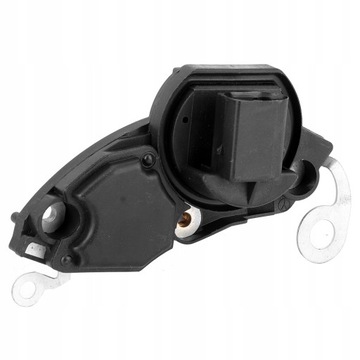 Regulator alternatora pojazdu 13421000/04-028