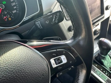 Volkswagen Passat B8 Variant 2.0 TDI BlueMotion SCR 150KM 2016 Volkswagen Passat Variant Łopatki Grzany fotel, zdjęcie 20