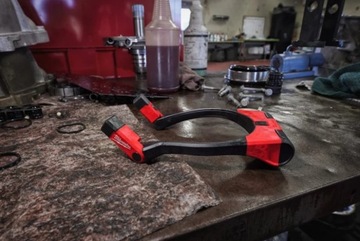 084 505 084 505 ШЕЙНЫЙ ФОНАРЬ 400 ЛМ L4 NL400-301