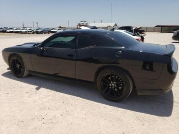 Dodge Challenger III 2020 Dodge Challenger Dodge Challenger 3.6 Benzyna 305KM, zdjęcie 2